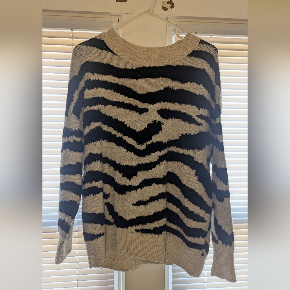 Vince Camuto Black and Cream Zebra Sweater